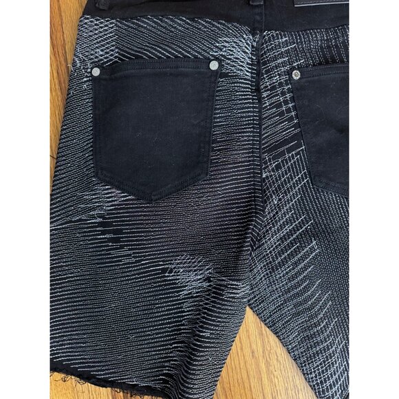 NEW Guapi Black Denim Edgy Distressed Shorts Men's Size 30 - Picture 7 of 8